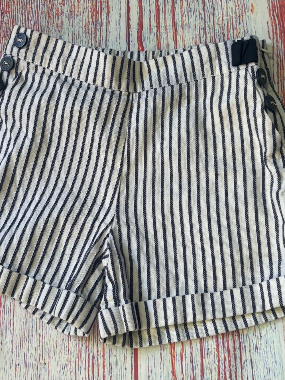 Jacadi Girls Cotton Linen Striped Shorts. Size 7.